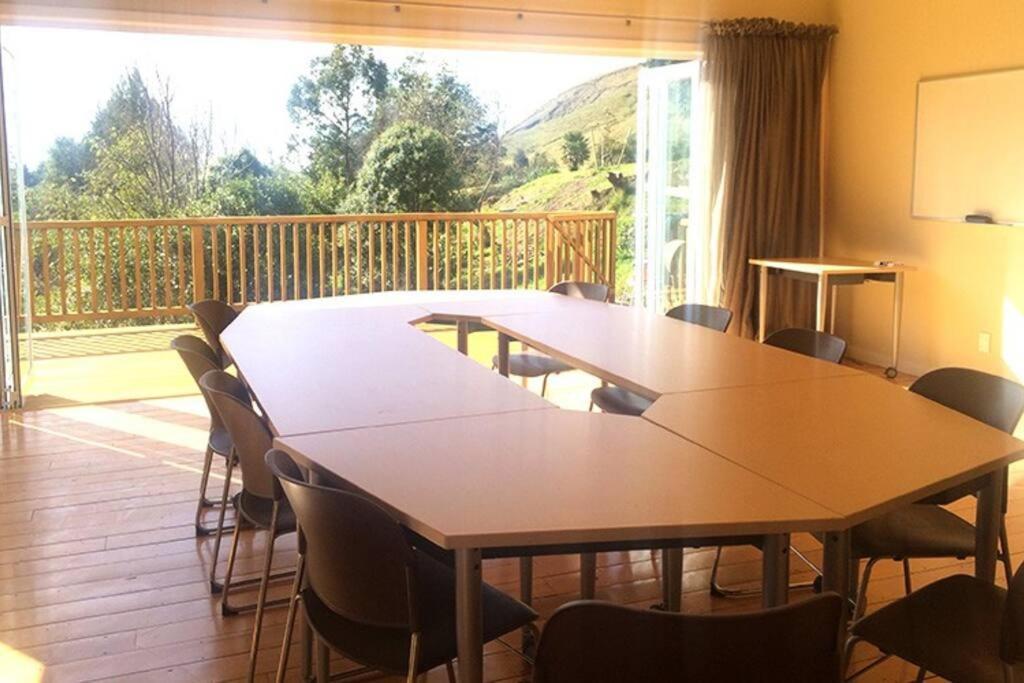 Cape South Estate - International Award-Winning Country Estate With Pacific Views Havelock North Exterior photo
