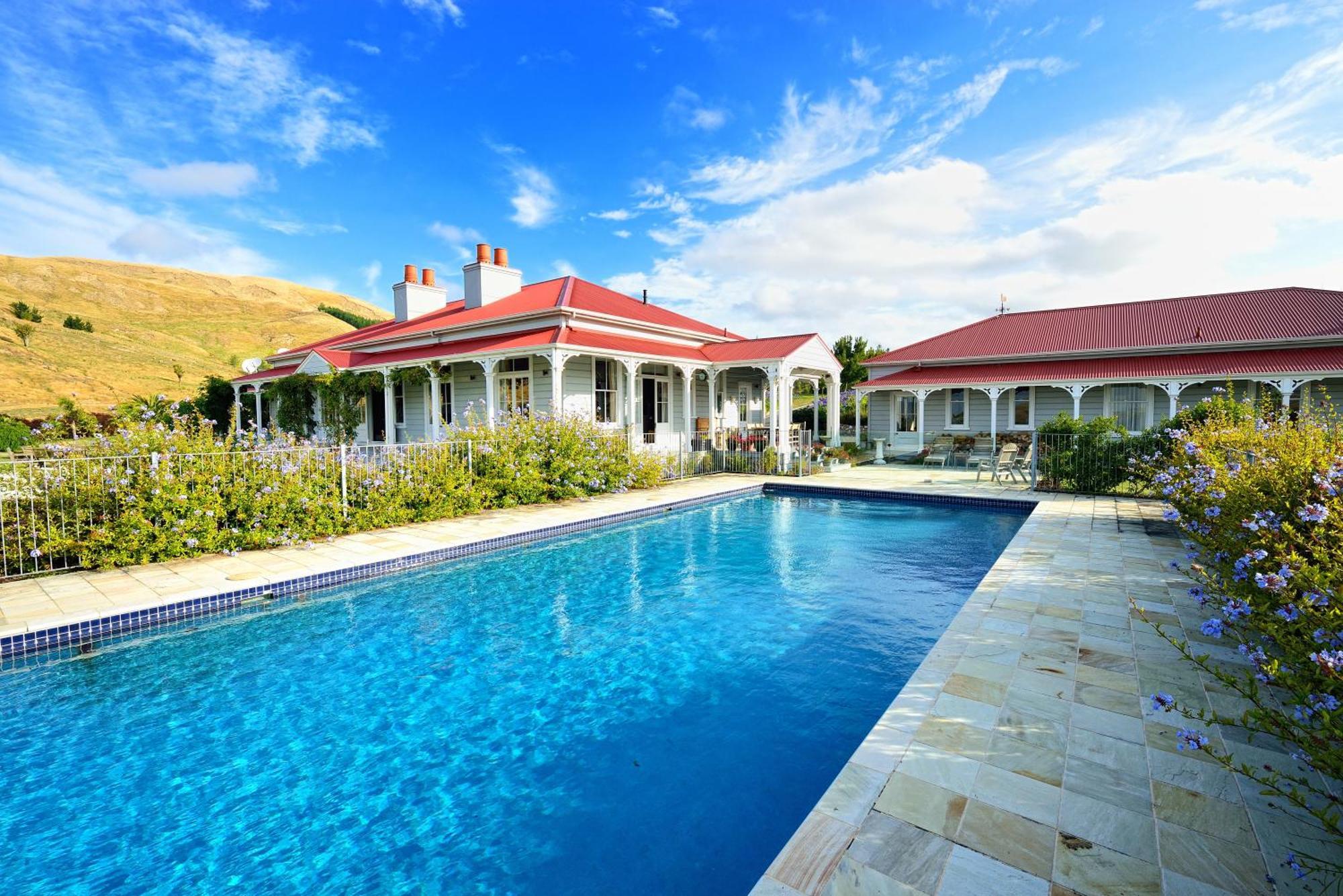 Cape South Estate - International Award-Winning Country Estate With Pacific Views Havelock North Exterior photo